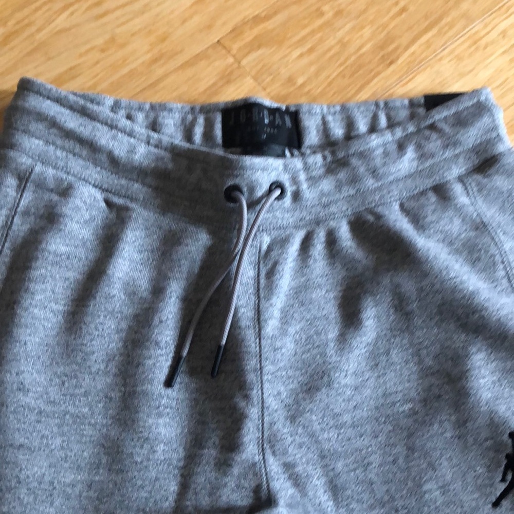 NWT JORDAN SWEATPANTS. VARIOUS SIZES. - Picture 3 of 8